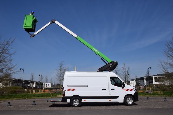 KLUBB accélère la mutation énergétique des véhicules nacelles